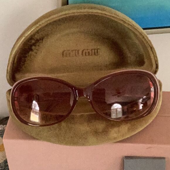 MIU MIU M LOGO PINK SUNGLASSES AUTHENTIC COMES WITH CASE AND BOX 1F4538 - Picture 4 of 14